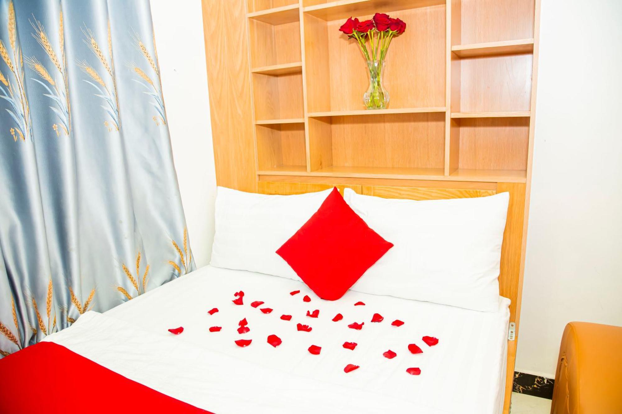 Gia Bảo Hotel Quận 7 TP. Hồ Chí Minh Ngoại thất bức ảnh