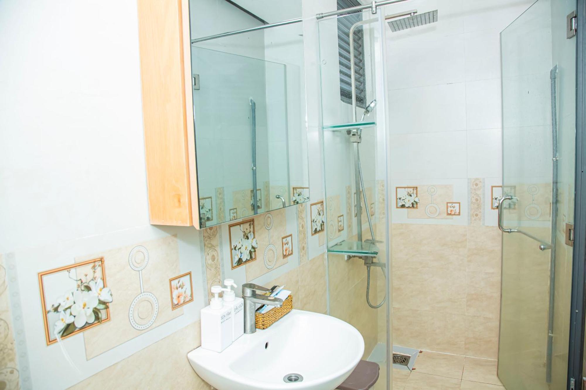 Gia Bảo Hotel Quận 7 TP. Hồ Chí Minh Ngoại thất bức ảnh